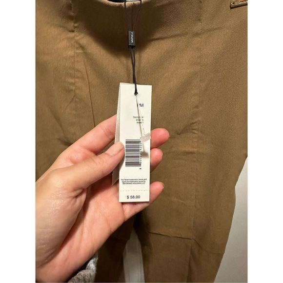 Tahari Size Medium Petite Khaki Dress Pants NWT - Picture 2 of 4
